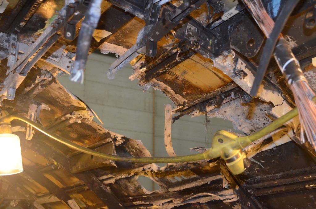 INTERAL STRUCTURAL DAMAGE.jpg